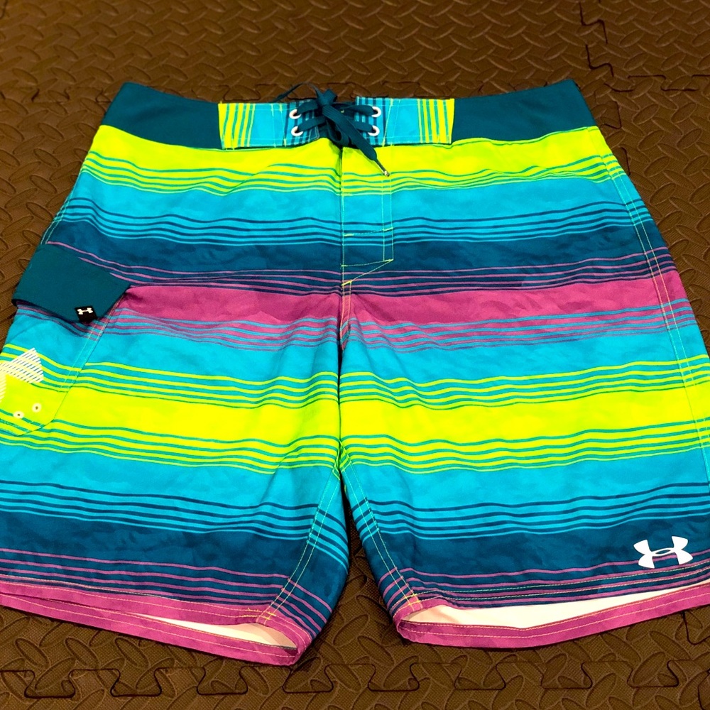 UA Men’s Loose Fit Swim Shorts
